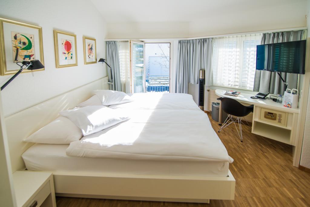Hotel Hohberg "Next To Bbc Arena" シャフハウゼン エクステリア 写真